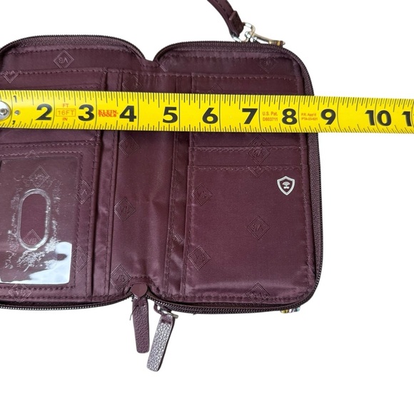 VERA BRADLEY Heirloom Paisley RFID Wallet Wristlet Strap Fall Autumn Quilted - Picture 8 of 13
